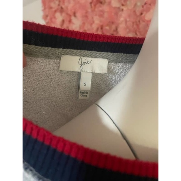 Joie Gray Small Sweater with Red White Blue Bottom - Picture 4 of 4